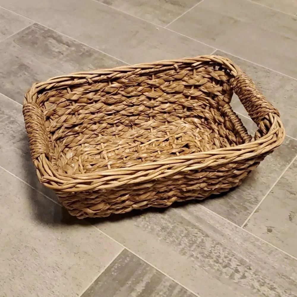 EUC Woven Thick SM Basket